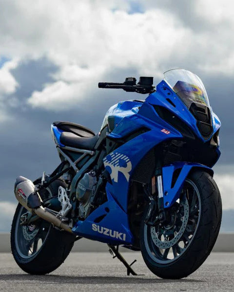 Yoshimura - GSX-8S/R/T/TT 23-26 Race AT2 Stainless Full Exhaust, w/ Stainless Muffler