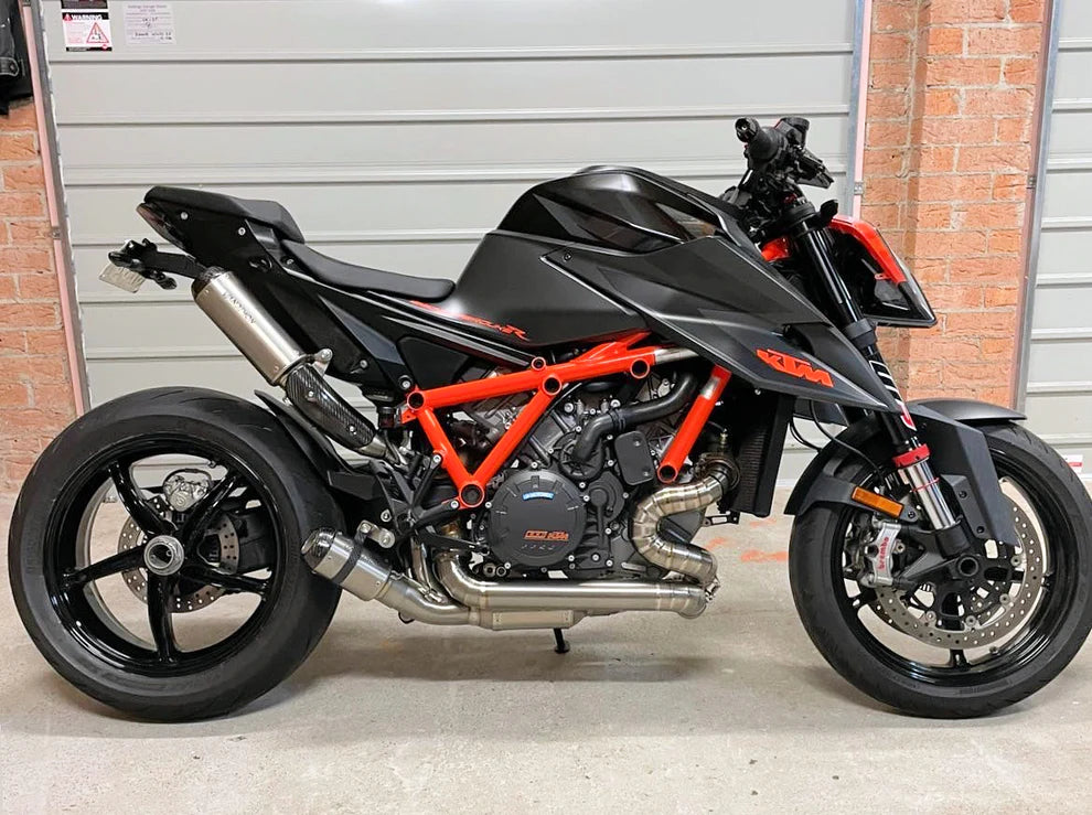 Sistema de escape de titanio Vandemon Performance para KTM Superduke 1290R (3.ª generación, 2020-2024)