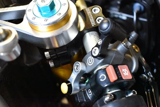 Racetorx Black Single button switch for clutch and brake clamps (As used by HM Quickshifter) RTX233
