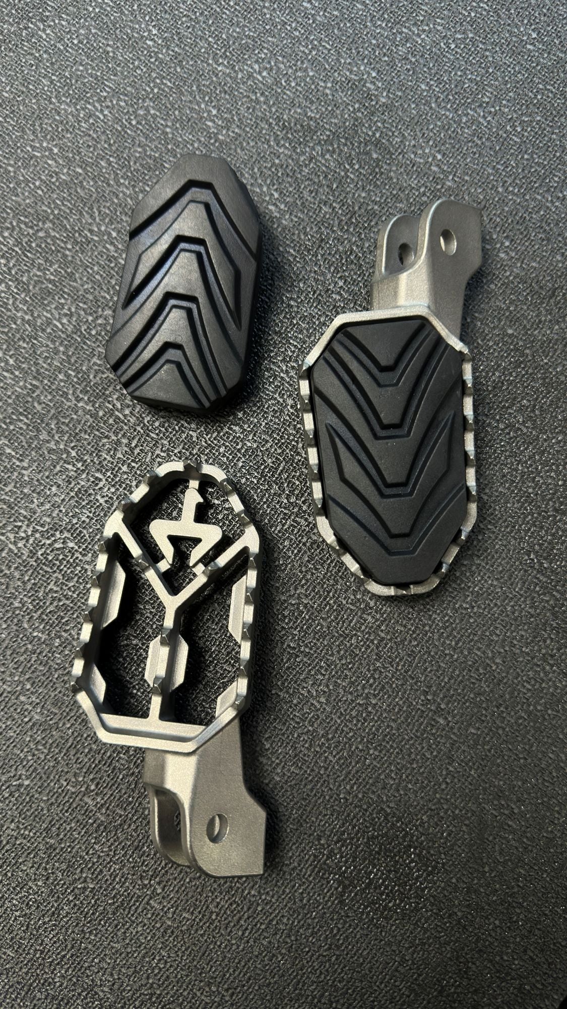 AKRAPOVIC Adventure Foot Pegs - Titanium