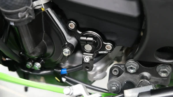 Racetorx Kawasaki ZX6RR Gear Shift Support 2013-2024 – EDR Performance Racetorx Kawasaki ZX6RR Gear Shift Support 2013-2024 – EDR Performance