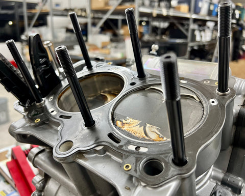 EDR Performance KTM 790 890 HD Cylinder Head Stud Kit Duke Duke R Superhooligans