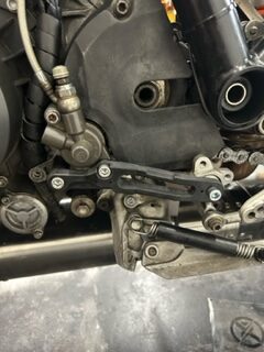 Racetorx KTM RC8R RC8 1190 Gear shift support – EDR Performance