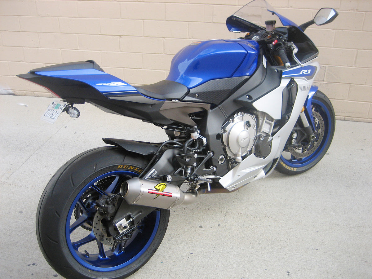 Escape de titanio con eliminador de catalizador corto para Yamaha R1 de Graves Motorsports