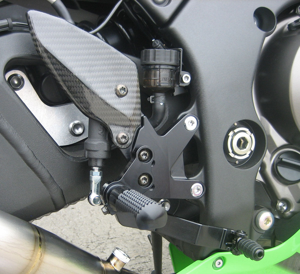 Reposapiés traseros ajustables Graves Motorsports Kawasaki ZX-10