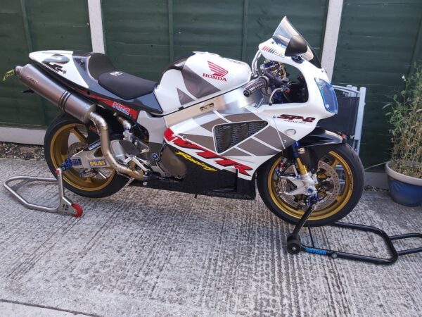 KIT ELEVADOR DE PADDOCK DE HORQUILLA DELANTERA RACETORX PIT LANE 