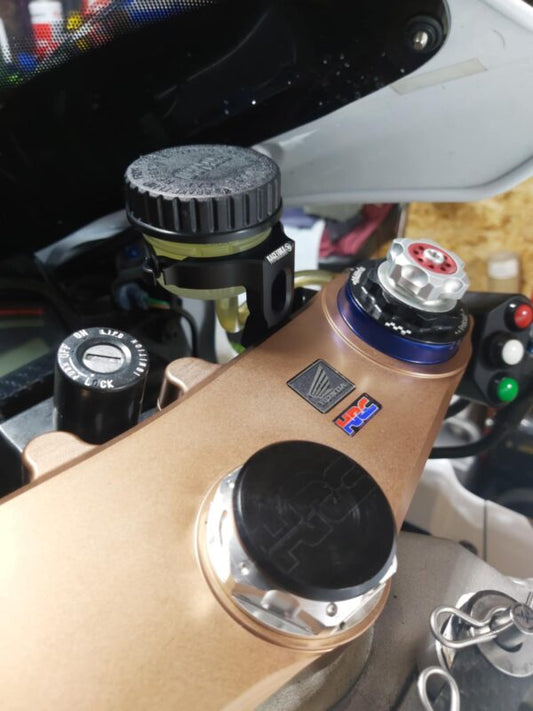 Racetorx triple clamp mounted 30cm reservoir bracket