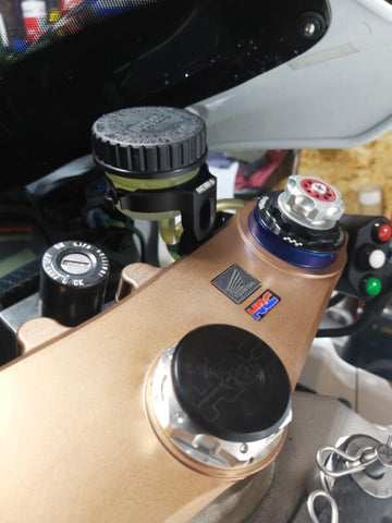 Racetorx triple clamp mounted 30cm reservoir bracket