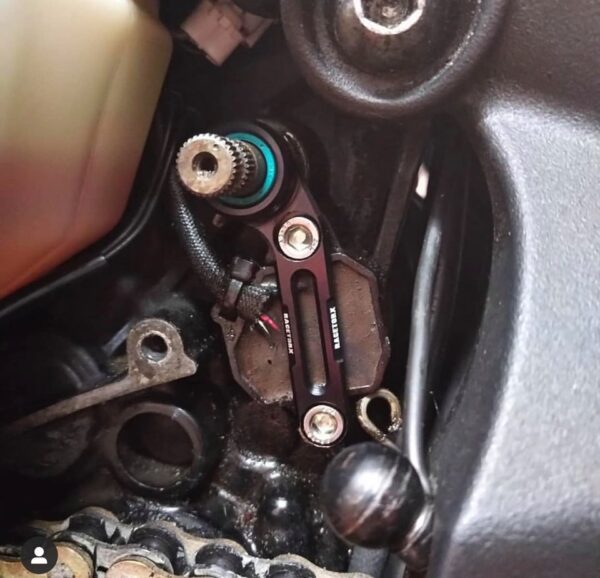 Racetorx Triumph Daytona 06-12 / Street Triple 08-16 Gear shift support