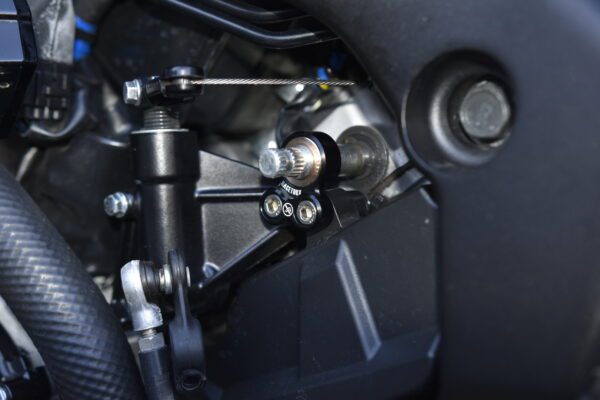 Racetorx Suzuki GSXR 1000 L7 presentará soporte de cambio de marchas