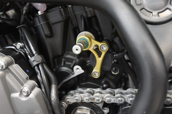 Soporte de cambio de marchas Racetorx Triumph Daytona 675 13-17 / Street Triple 765 2017+ / Tiger 800 900