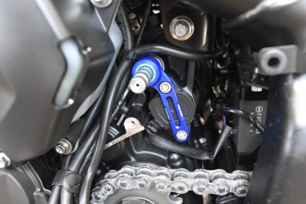 Racetorx Triumph Trident Gear shift support Trident 660 / Daytona 2006-2012 / Street Triple 2008-2016 RTX261