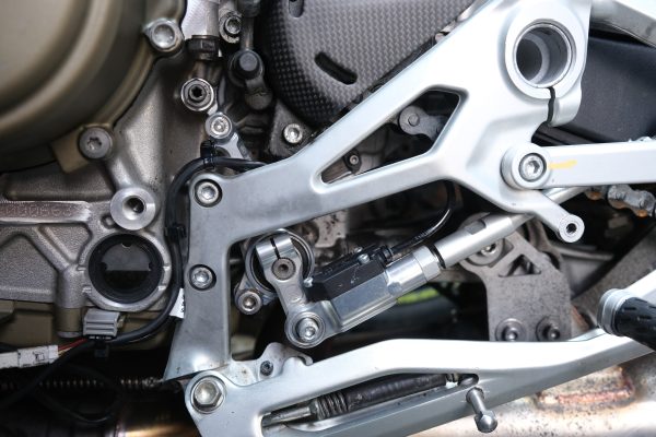 Racetorx Ducati Panigale/streetfighter V4 Gear shift support – EDR Performance