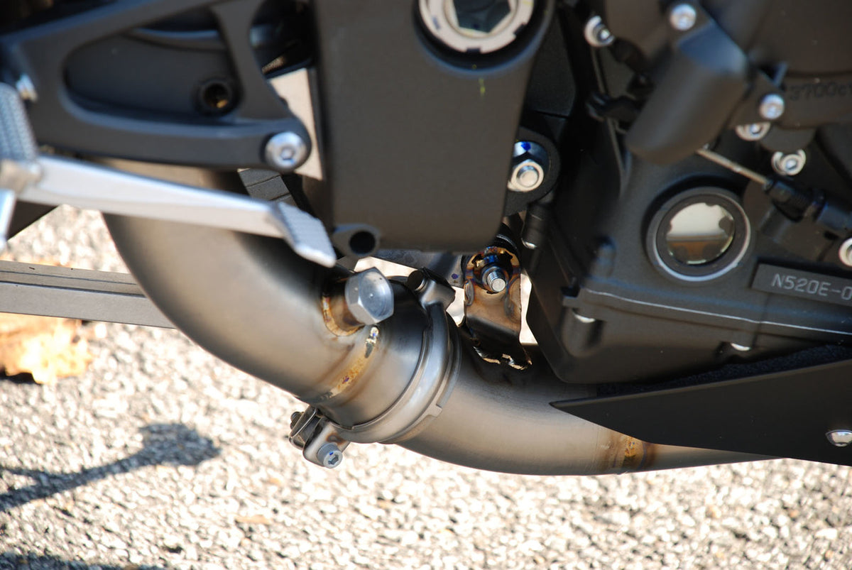 Escape de titanio con eliminador de catalizador LINK R1 de Graves Motorsports para Yamaha R1 (2009-2014) 