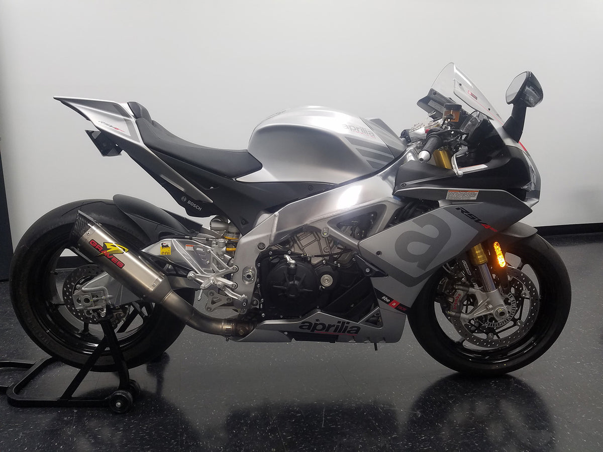 Escape de titanio con eliminador de catalizador para Aprilia RSV4 de Graves Motorsports