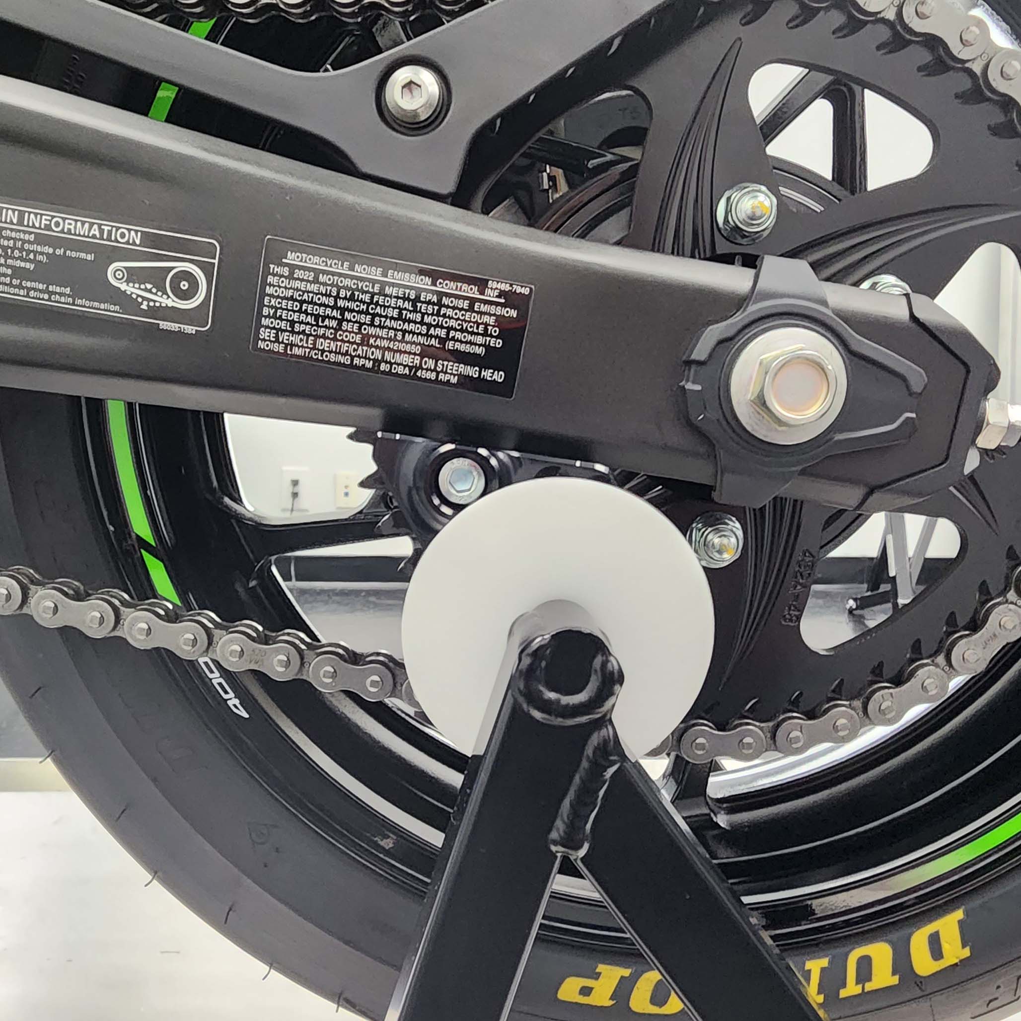 Kawasaki ZX-4RR - Rear Stand Hook Kit – EDR Performance