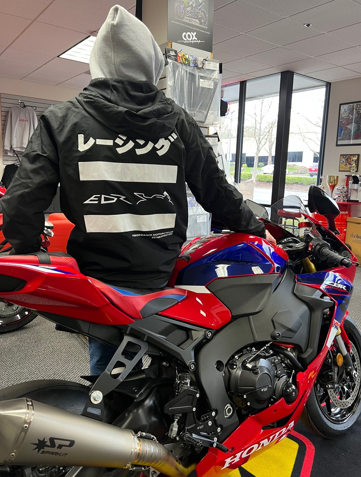 EDR Performance Hooded Windbreaker Zip Up Jacket in Black & White