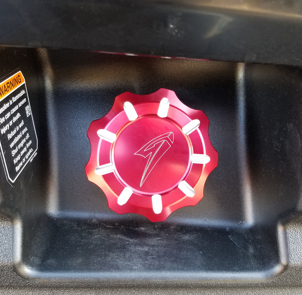 Tapa de escape mecanizada para Kawasaki Teryx KRX 1000 (roja)